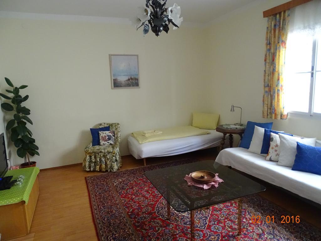 Ulli Apartment *